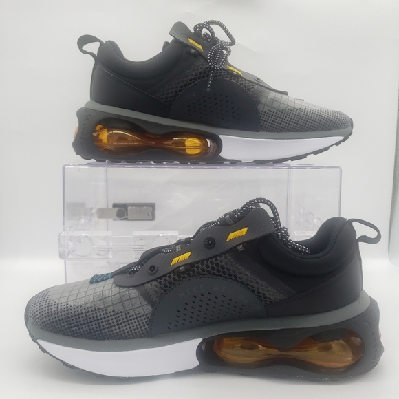 Nike Air Max 2021 Anthracite/White Running Shoes DH5134-001 Sz 9.5 - Picture 2 of 9